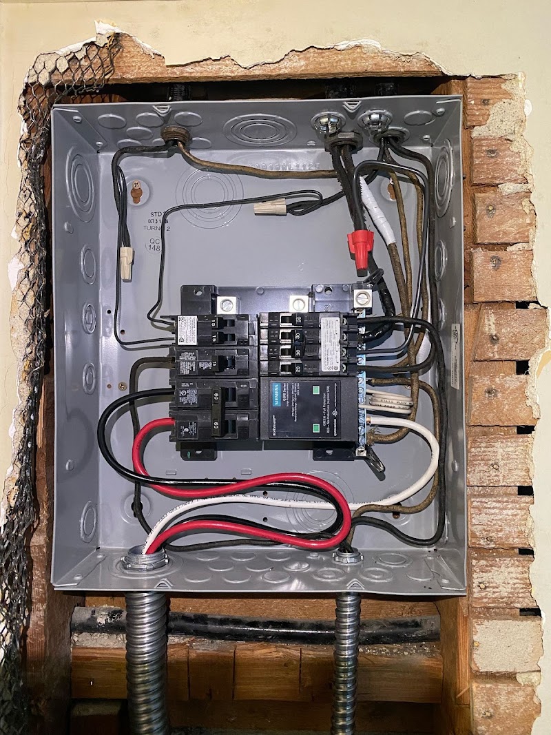 Blue Moon Electrical in Los Angeles